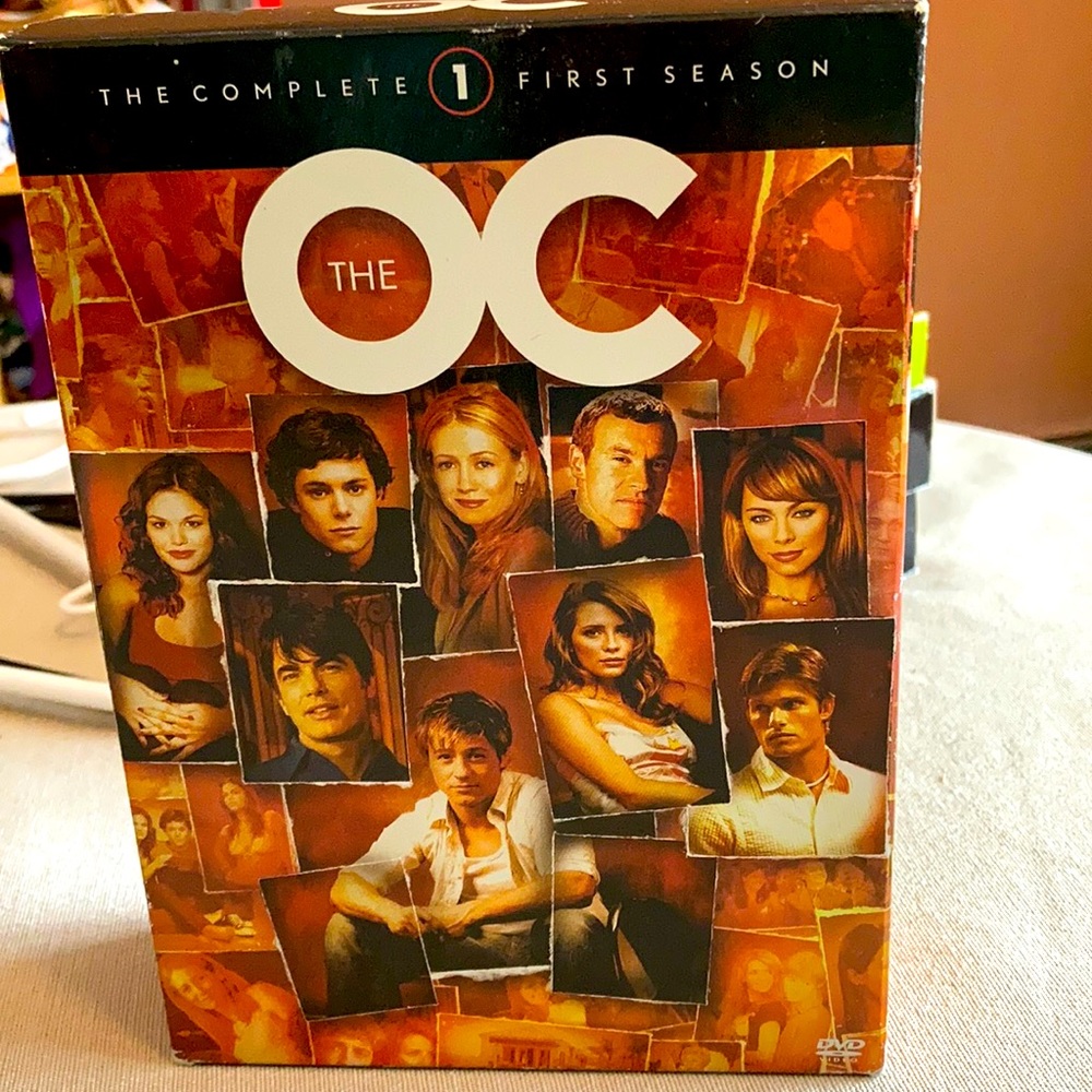 Complete season 1 of the OC in DVD